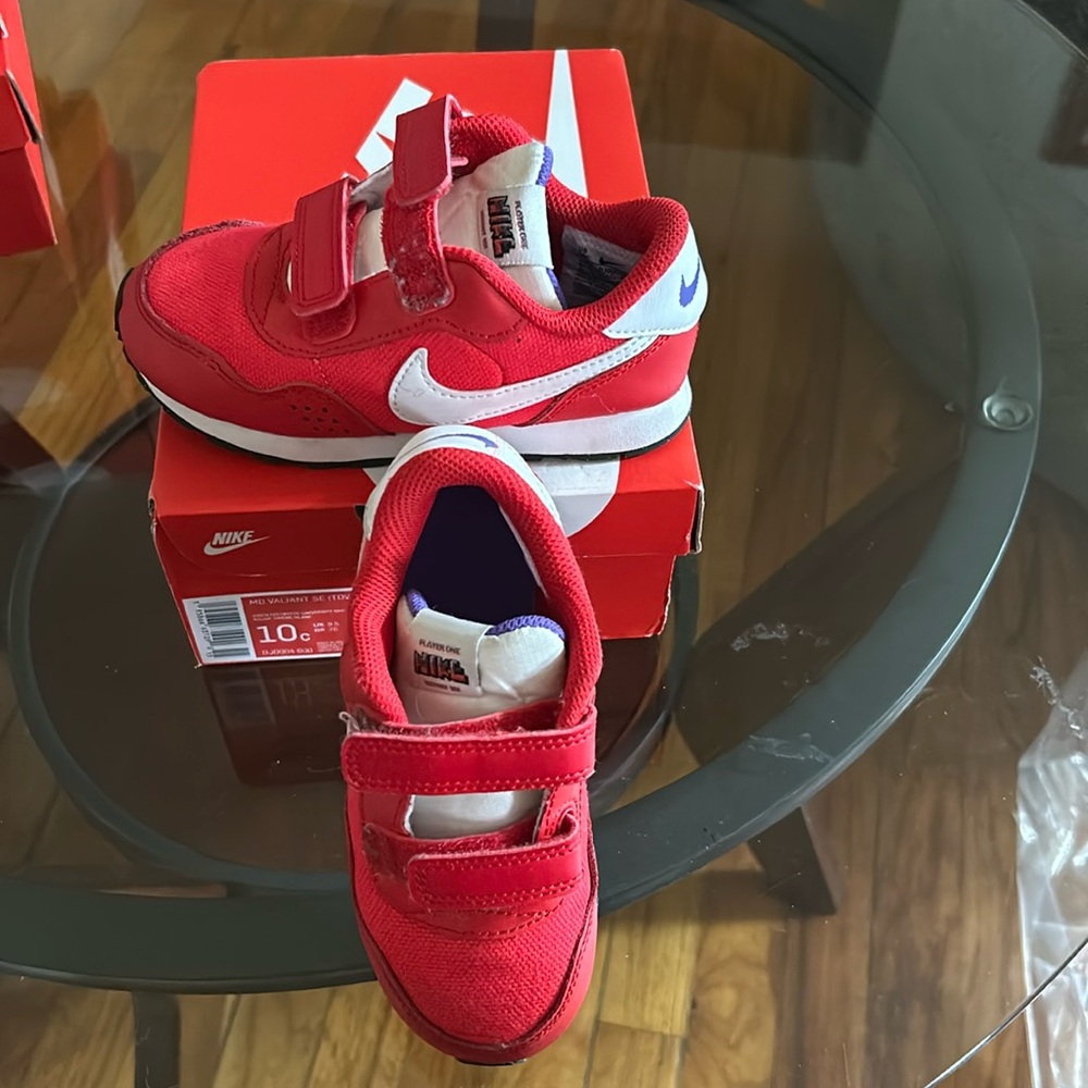 Nike MD Valiant SE